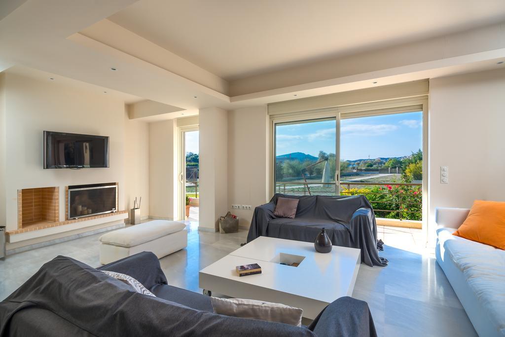 Legrena Beach Villa Sounion Exterior photo